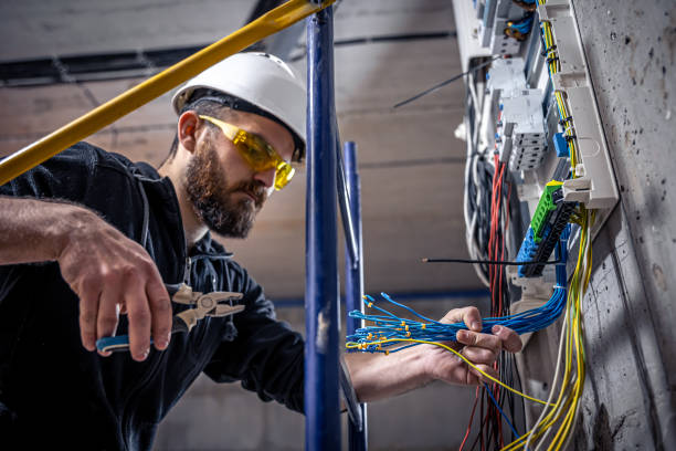 Electrical Outlet Repair in Farmingdale, NY
